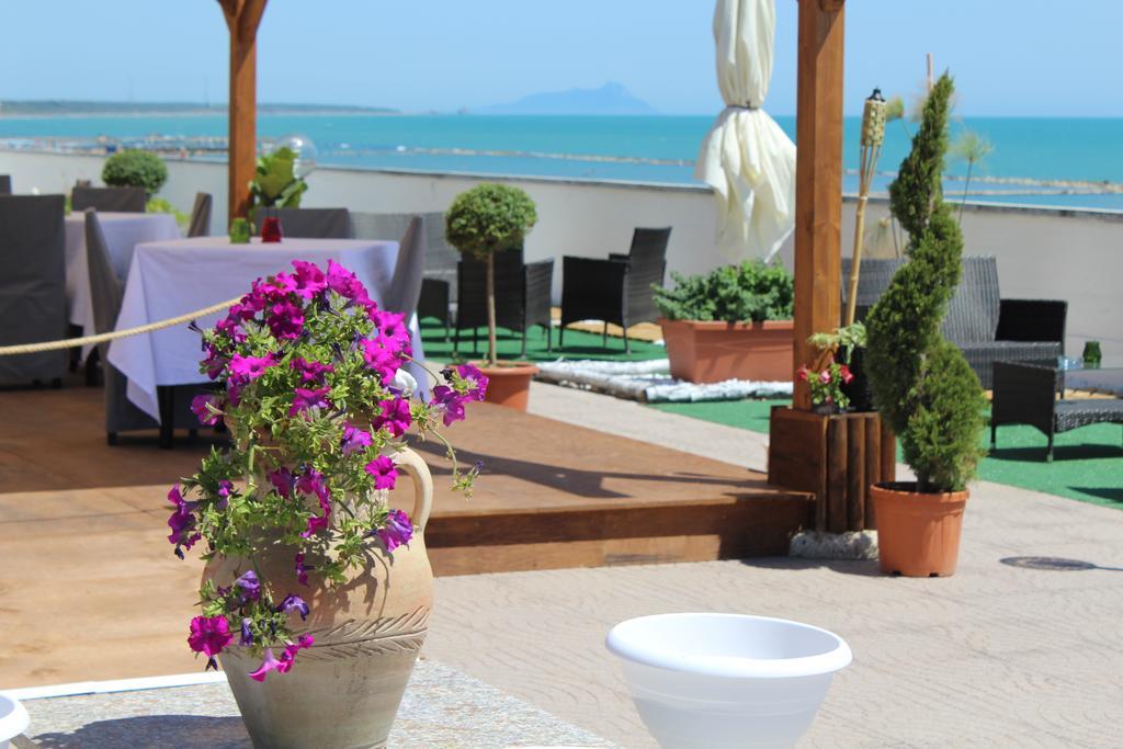 فندق نيتّونوفي  Marocca المظهر الخارجي الصورة